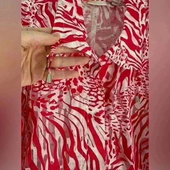 Chico's Sheer Structured Bomber, Mesh Tiger Print Pink/White Zip Snap Front Sz 3 - Picture 8 of 10